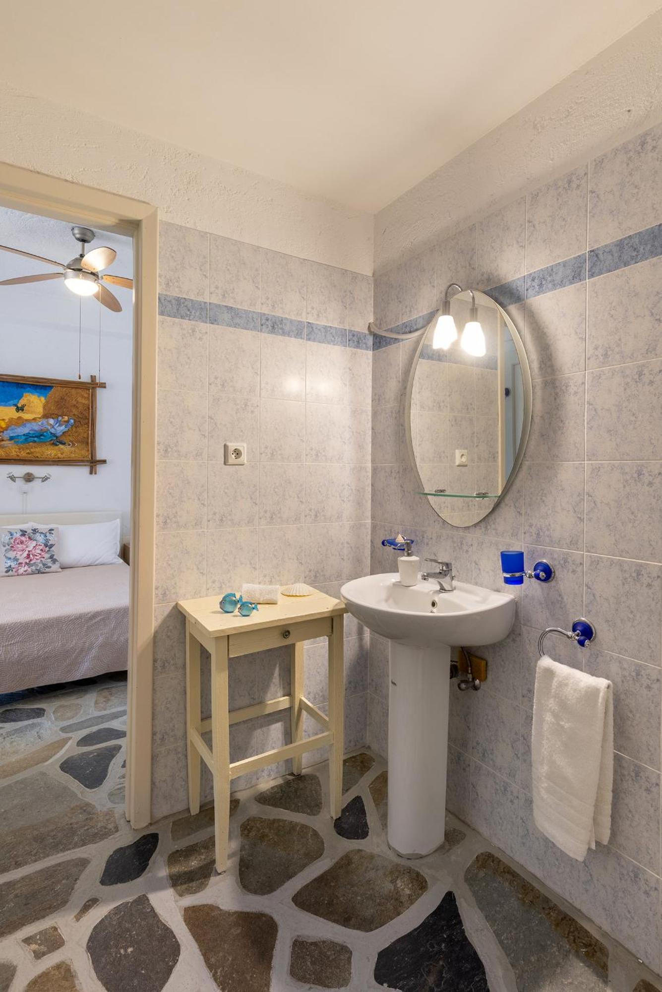 Aegean View - Seaside Apartment In Syros Azolimnos Extérieur photo