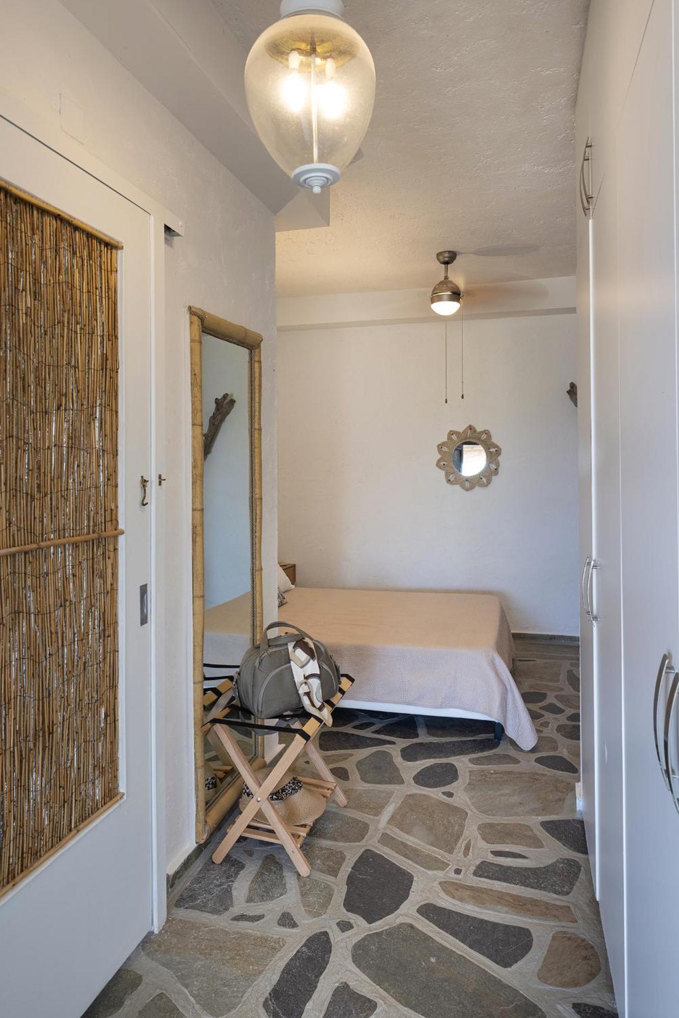 Aegean View - Seaside Apartment In Syros Azolimnos Extérieur photo